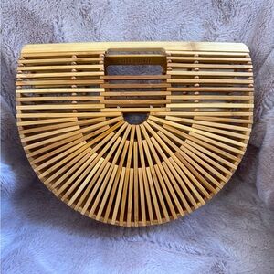 Cult Gaia, GAIA'S ARK SMALL